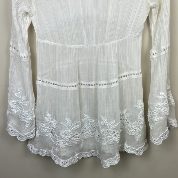 Boston Proper || Crochet Detailed Top with Bell Sleeves; Size XXS - Picture 10 of 13